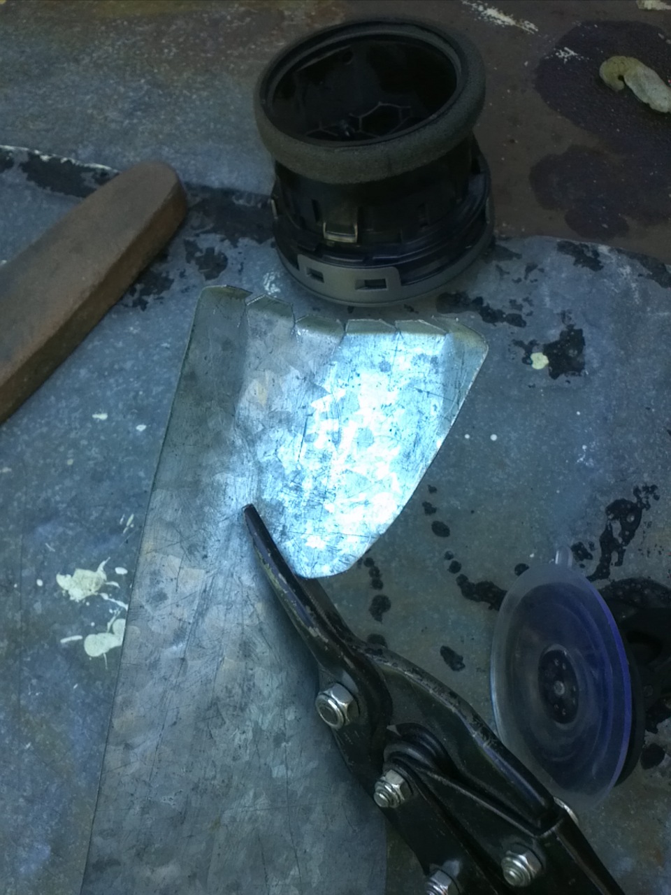 be2f55u 960 держатель для телефона форд фиеста