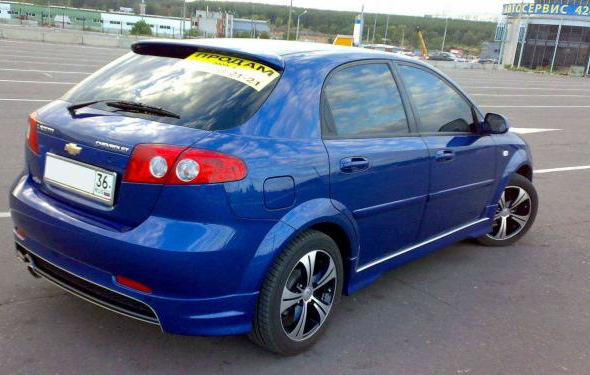 Lacetti Chevrolet черная в обвесах хэтчбек