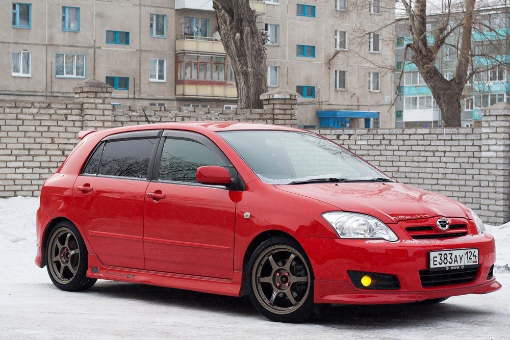 Королла ранкс. Тойота Королла Ранкс. Тойота Corolla Runx. Corolla Runx r16. Тойота Королла Ранкс 2001 красная.