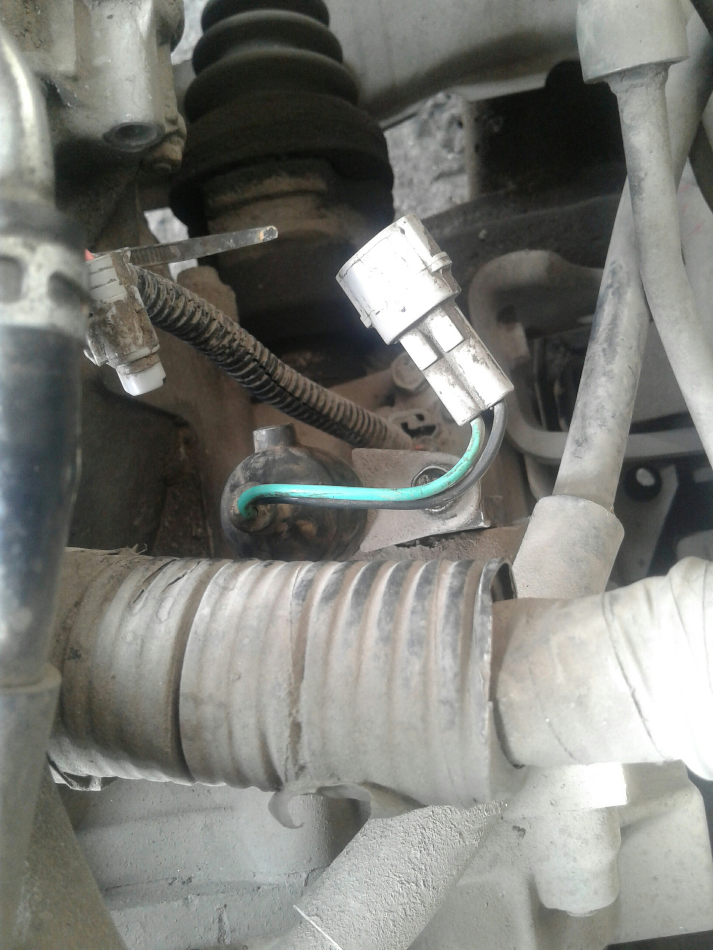 После свапа на мкпп эбу видел передачу l. Датчик скорости выходного вала акпп хайлюкс сурф ошибка 61. 5 90 кузов. Ошибка 61 акпп тойота. Ошибка 61 тойота.