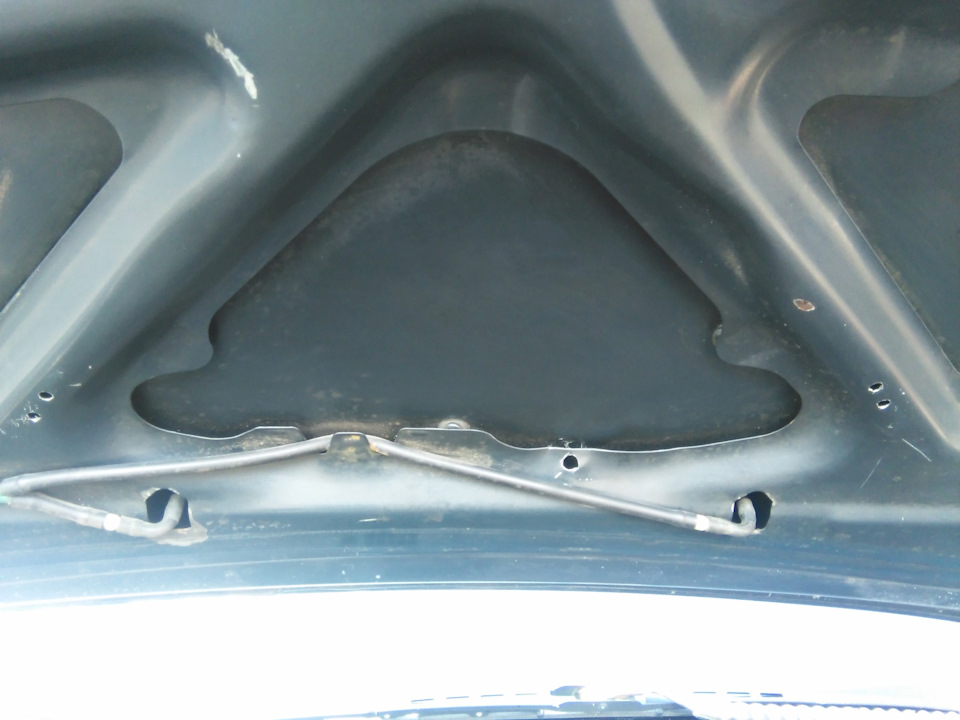 Установка амортизаторов для поднятия капота. — Mazda Xedos 9, 2 л, 1996 ...