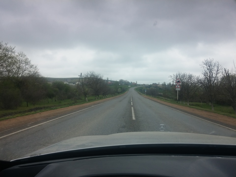 это после установки еду домой, качеством стекла доволен никаких искажений, такое ощущение, как будто ее нет не ожидал от китая такое качество — Mercedes-Benz S-Class (W140)