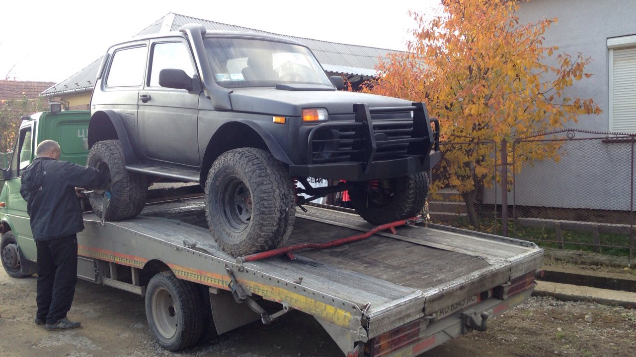 Lada 4x4 3D 1.6 бензиновый 1988 | Танк на DRIVE2