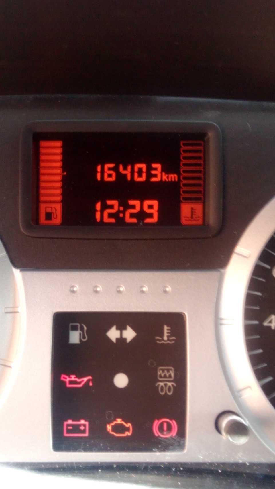 Приборка ferrum — Lada Ларгус, 1,6 л, 2012 года | тюнинг | DRIVE2