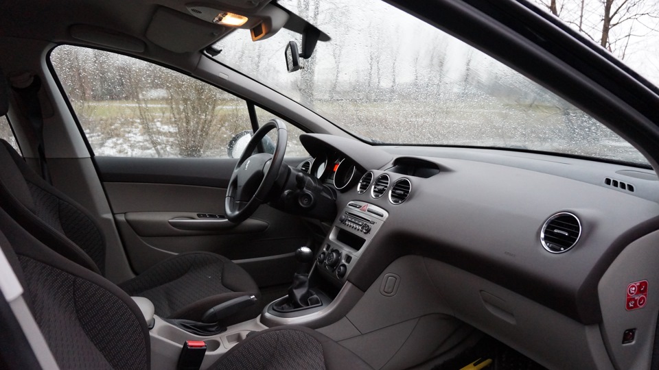 Peugeot 308 1.6HDi нас единицы