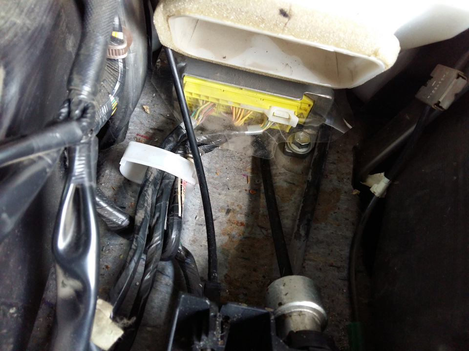 Фото в бортжурнале Toyota Camry (XV30)