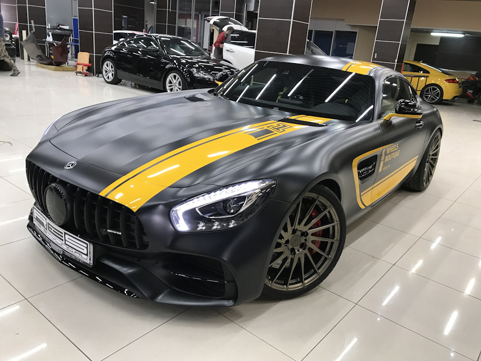 Mercedes AMG gt камуфляж