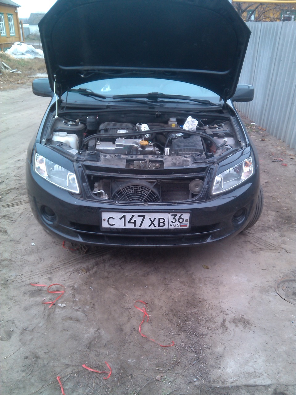 71)Решетка радиатора.Ривьера — Lada Гранта (1G), 1,6 л, 2013 года ...