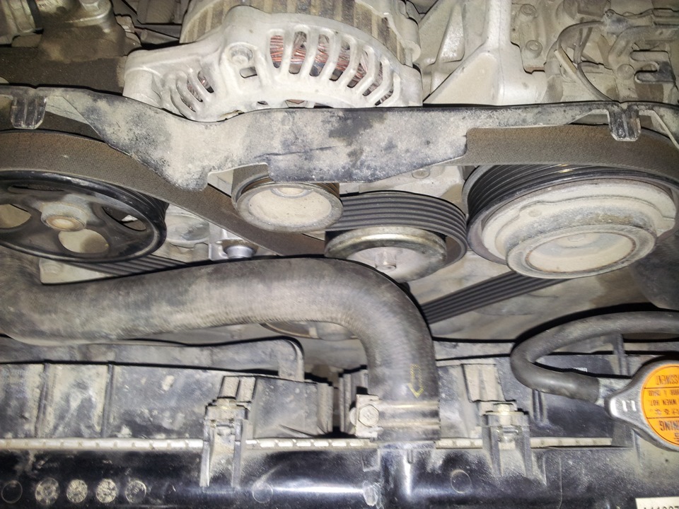 Замена подшипника на натяжном ролике — Subaru Legacy B4 (BE), 3 л, 2002 ...