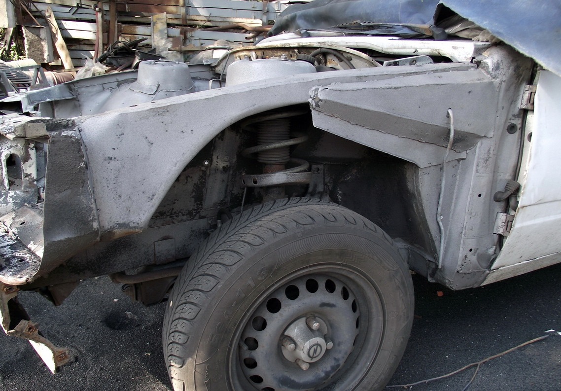 левая косынка — Opel Rekord E