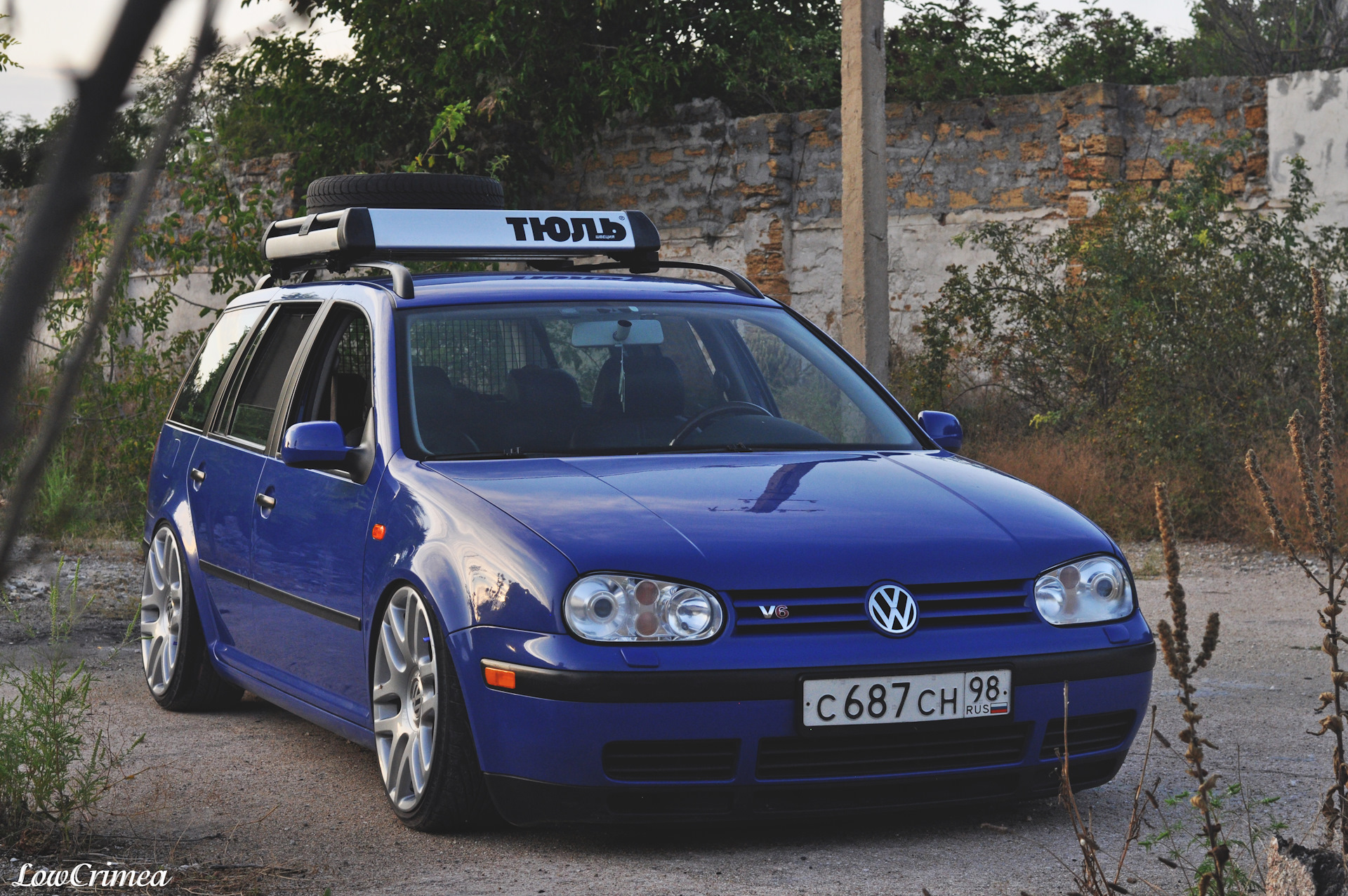 Четвертый вариант. Golf mk4 variant. Фольксваген гольф 3 универсал стэнс. Golf 4 универсал stance. VW Golf mk3 variant stance.