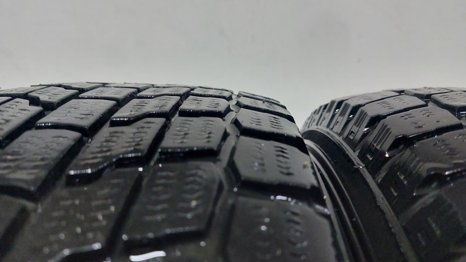 Шины всесезонные Yokohama 225/65 R17, литые диски 6,5Jx17 ET45 5x114,3 ...