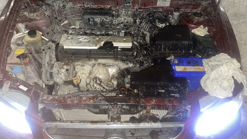 Искупался в антифризе — Hyundai Accent (3G), 1,5 л, 2009 года | просто ...