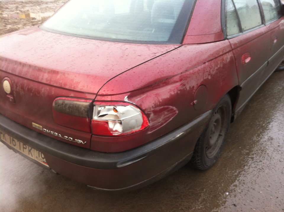Попал в ДТП — Opel Omega B, 2 л, 1996 года | ДТП | DRIVE2