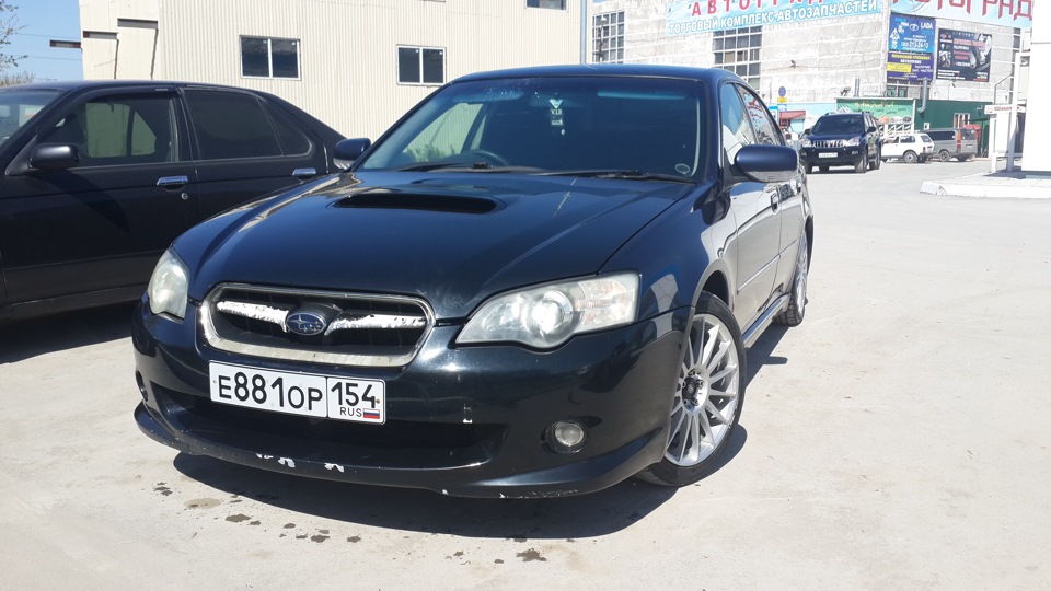 Покраска решетки радиатора) — Subaru Legacy B4 (BL), 2 л, 2003 года ...