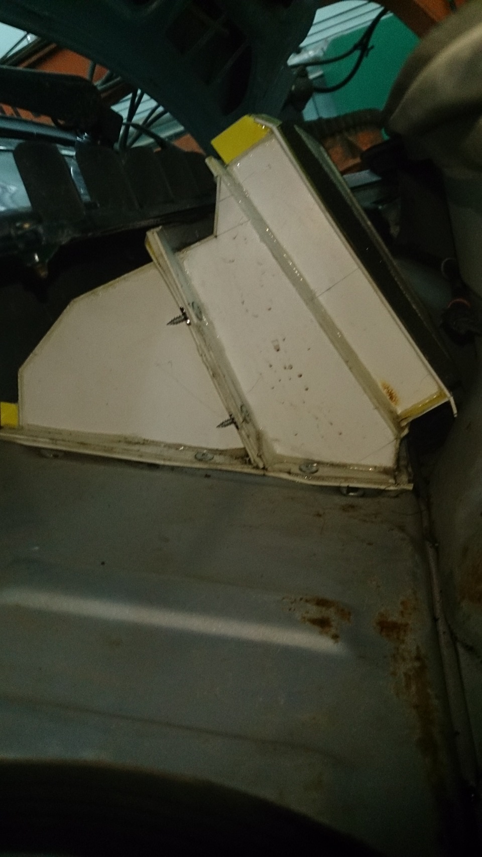 Адаптер салонного фильтра семейства ВАЗ 2110 — Lada 2114, 2007 года ...