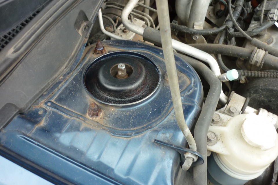 runway преобразователь ржавчины — Mitsubishi Lancer IX, 1,6 л, 2005 ...