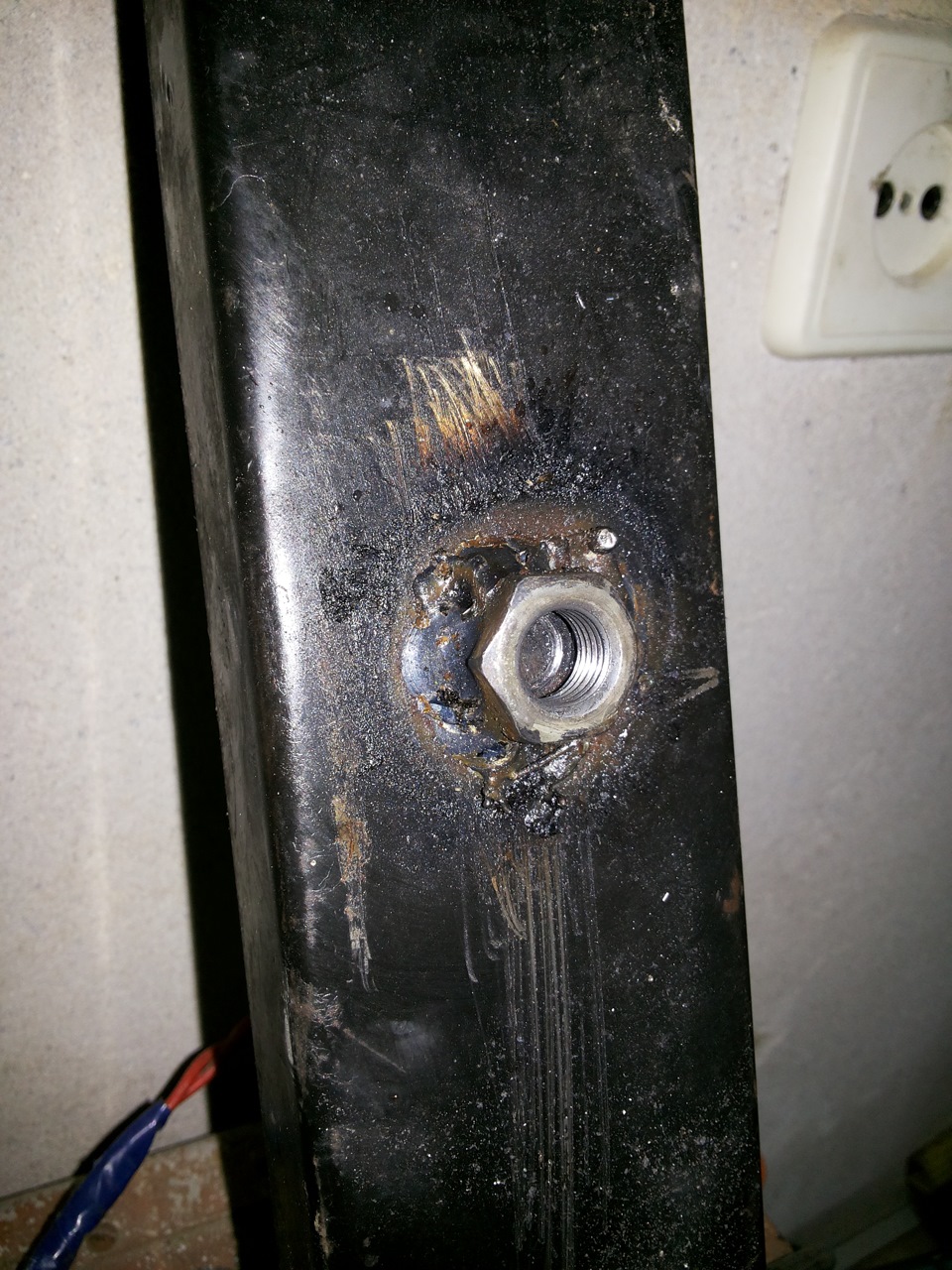 сорвалась резьба на ступице — Lada 21099, 1,6 л, 2008 года | своими ...