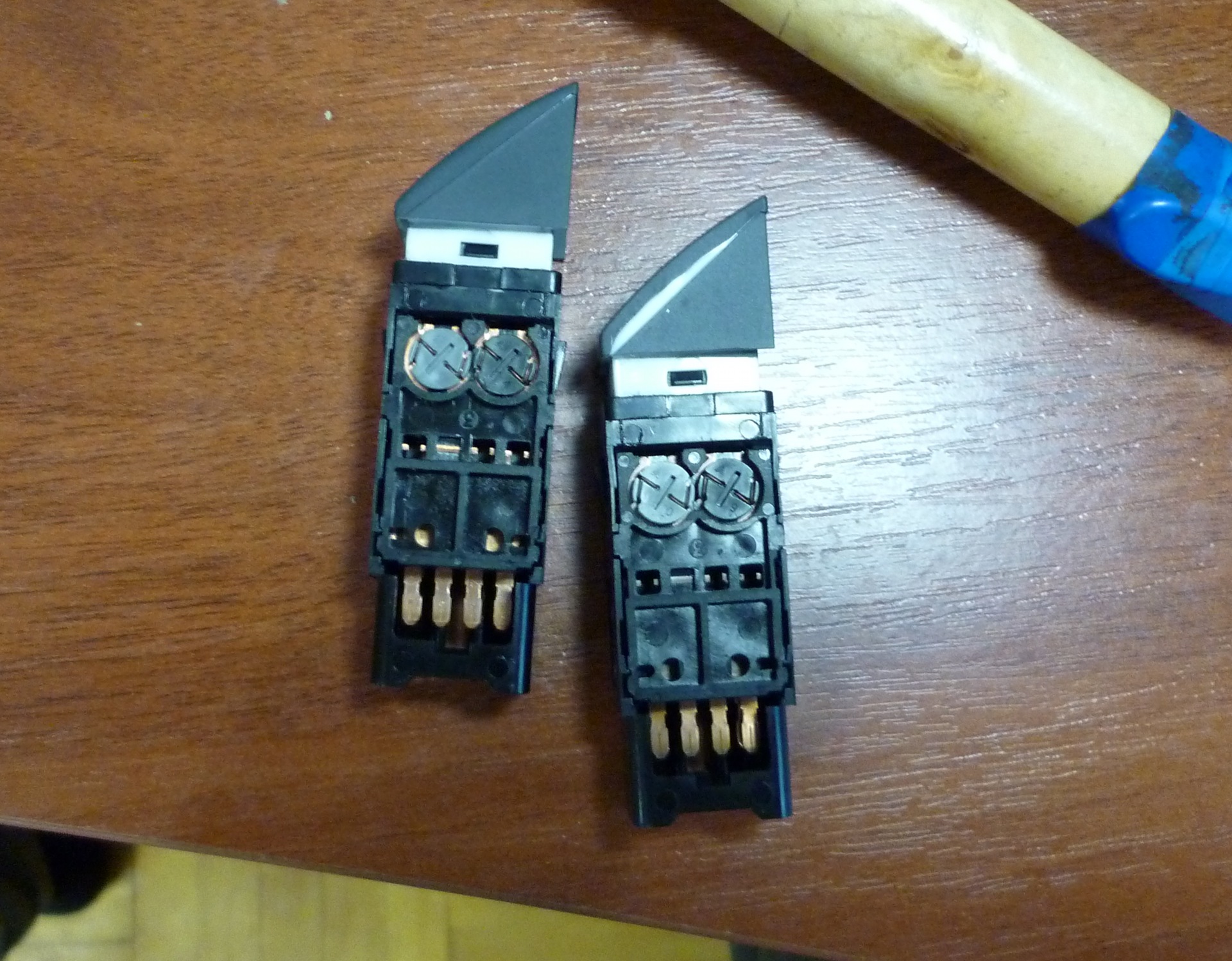 Замена подсветки в кнопках обогрева сидений на светодиодную. — Hyundai ...