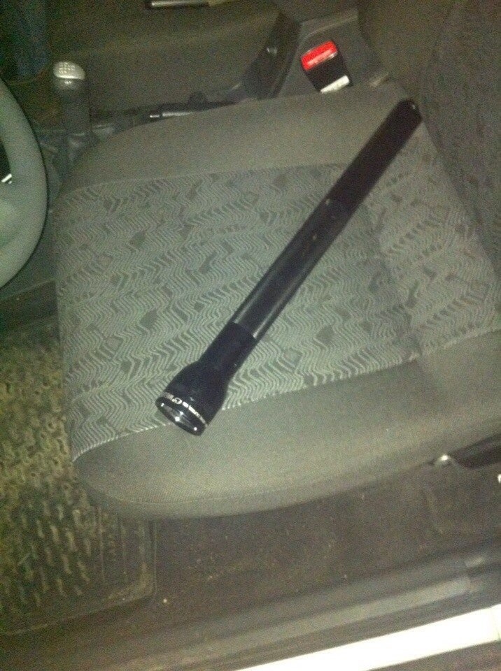 Стук из под капота и фара — Lada Приора седан, 1,6 л, 2013 года ...