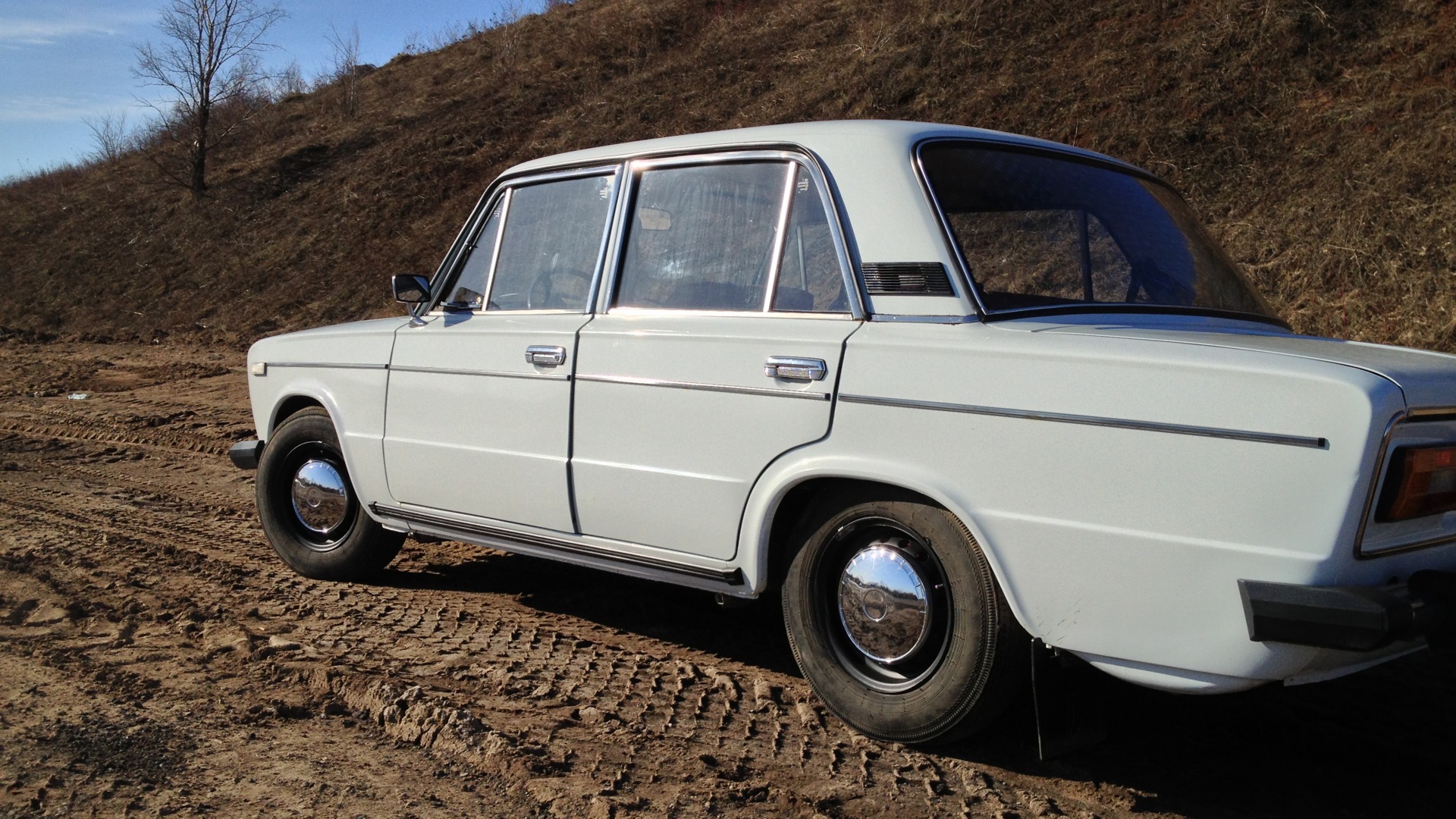 Купить Белый ВАЗ на тренажер-долинова.рф | Продажа ВАЗ / Lada Белого цвета в Украине