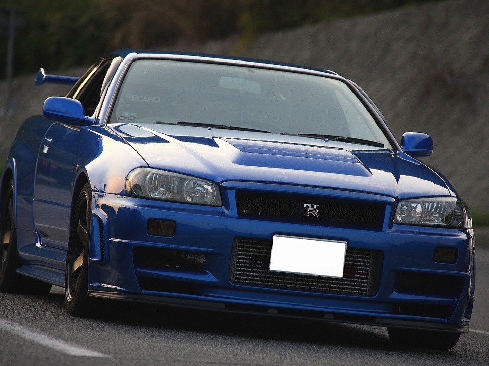 Nissan Skyline GTR 34 Форсаж