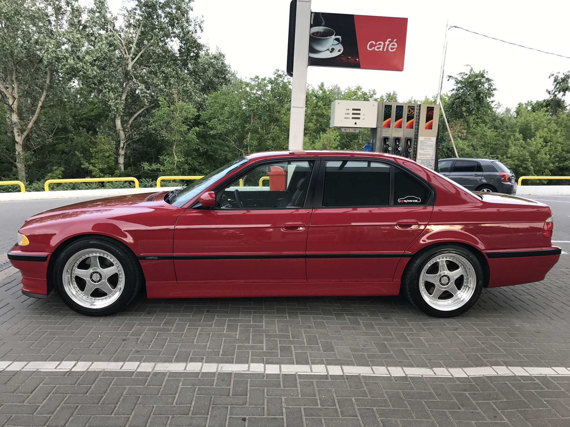 222.Правильное занижение — пружины Eibach Pro-Kit … — BMW 7 series (E38),  4,9 л, 2001 года | визит на сервис | DRIVE2