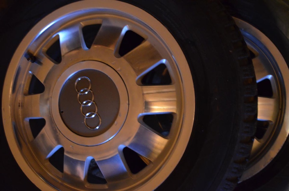 Купил родные диски — Audi A6 (C4), 2,6 л, 1994 года | шины | DRIVE2