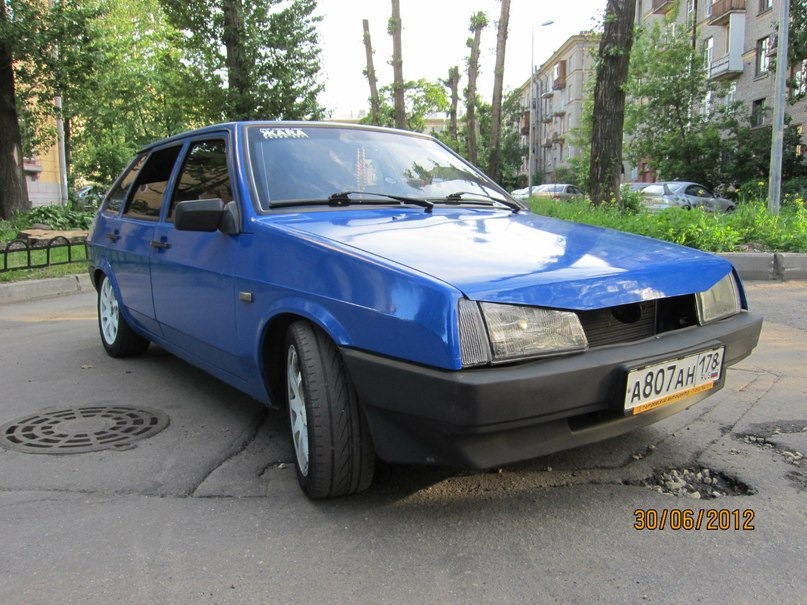 Lada Монте Карло