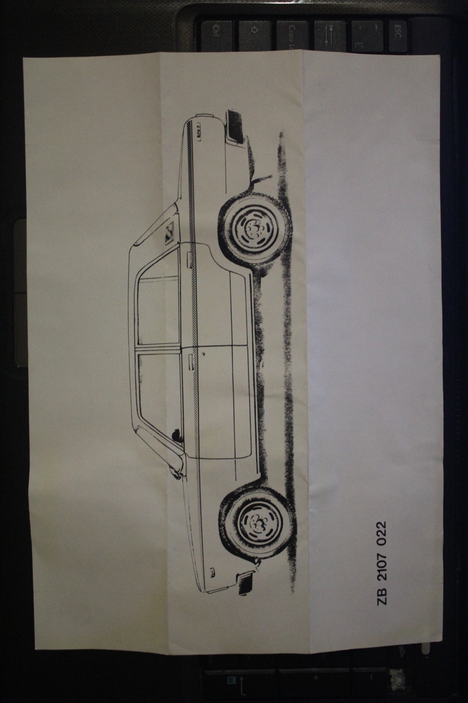 Инструкция по установке немецких наклеек на кузов ВАЗ 2107 — Lada 2107, 1,5  л, 1985 года | стайлинг | DRIVE2