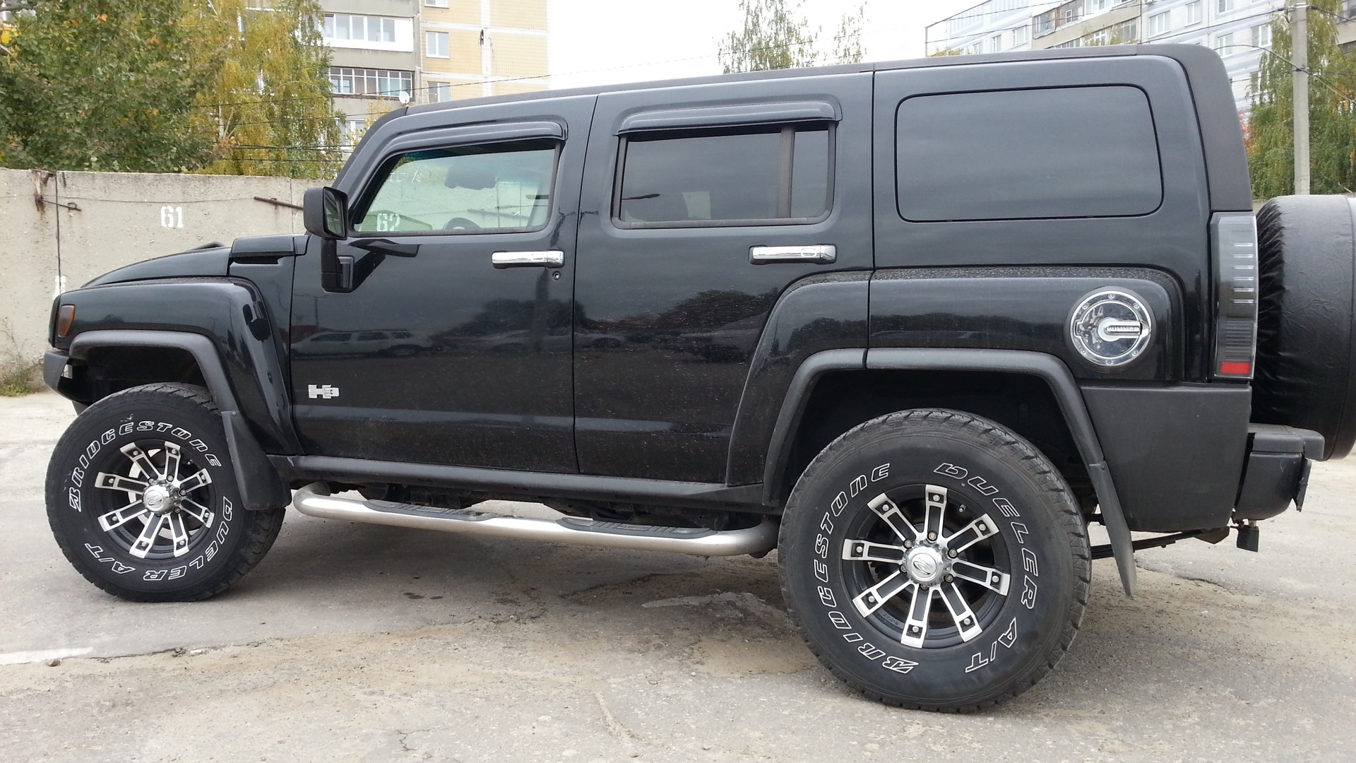 Hummer H3 3.5 бензиновый 2007 | Черный Бронтозаврик на DRIVE2