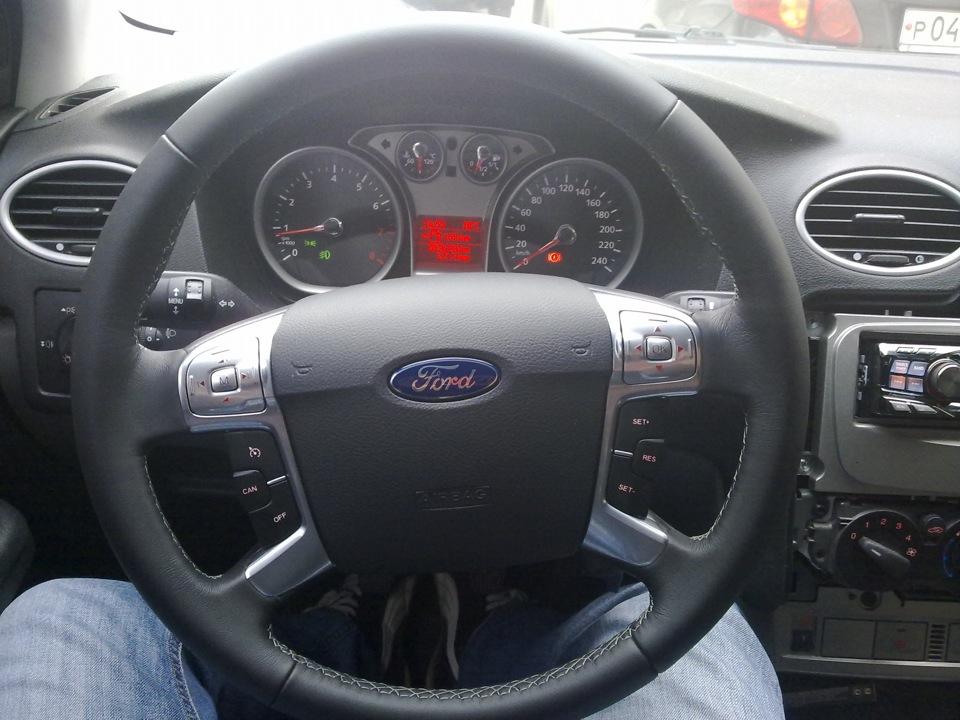 Поставил руль от мондео… — Ford Focus II Hatchback, 1,6 л, 2008 года ...