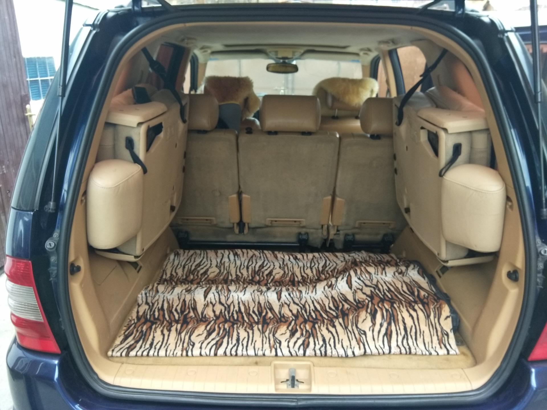 Мерседес мл 163 багажник. Мл 163 багажник 3 ряд. Багажник мл 163. W163 багажник. Багажник мл 164.