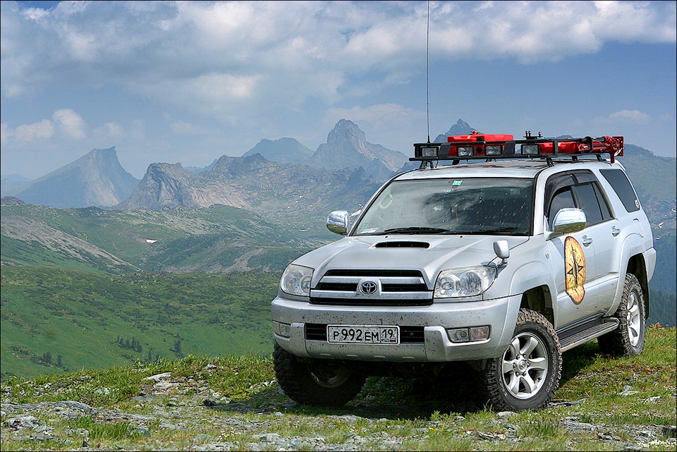 Фото в бортжурнале Toyota Hilux Surf (4G)