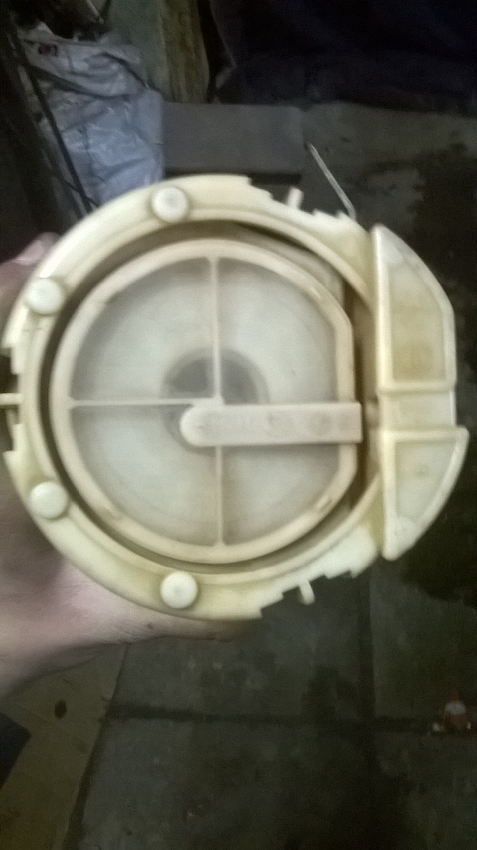 Чистка бензонасоса — SEAT Ibiza (6K), 1,4 л, 1998 года | своими руками ...