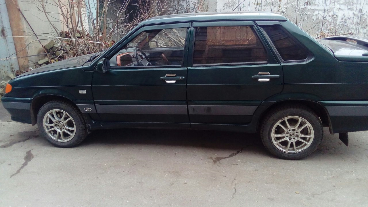 Lada 2115 1.5 бензиновый 2003 | салон в цвет дерева на DRIVE2