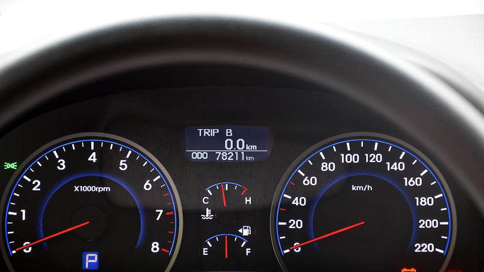 Фото в бортжурнале Hyundai Elantra (4G)