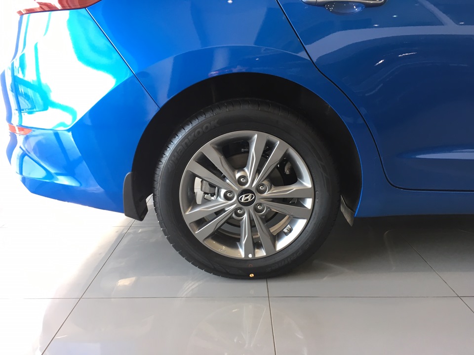 Фото в бортжурнале Hyundai Elantra (5G)