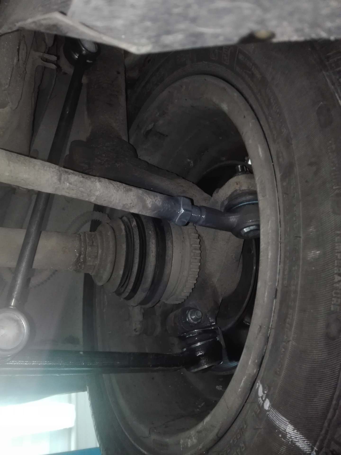 Замена передней подвески. Гидроблок. Переобулся. — Peugeot 206, 1,4 л ...