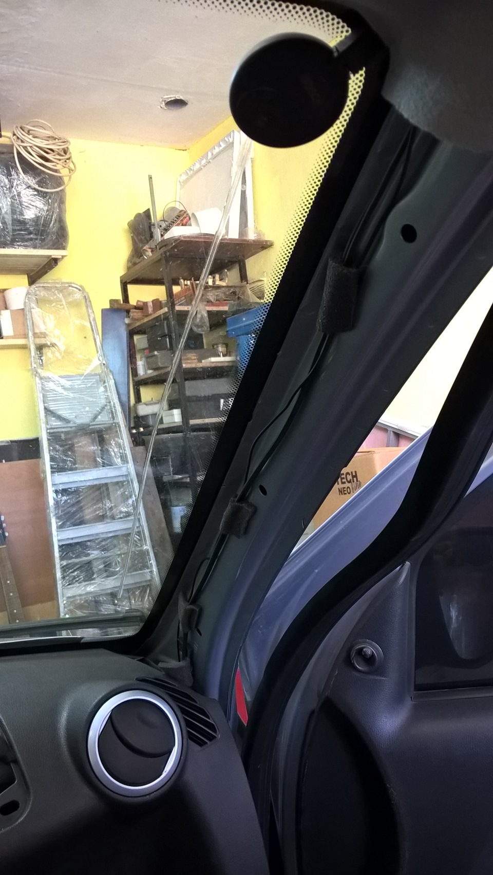 новая магнитола, промывка дроссельной заслонки — Lada Гранта, 1,6 л ...