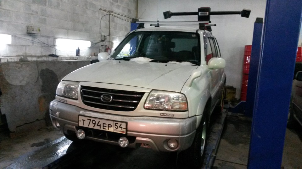 Suzuki Escudo V6 2.5 МУЖИК