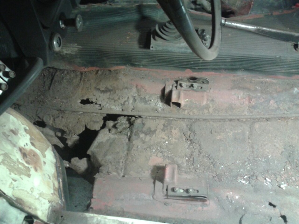 Восстановление пола со стороны водителя — ЗАЗ 968, 1,2 л, 1977 года ...