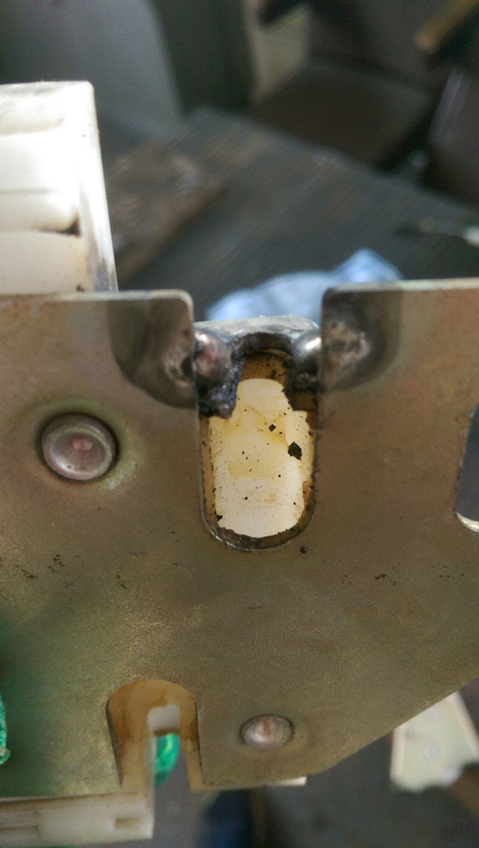 Стеклоподъемники на приоре могут и от безделия сломаться))) — Lada ...