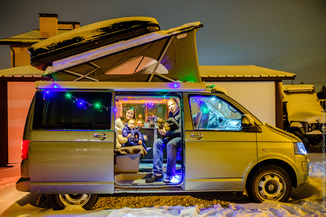 Бус бийск. Автодом Volkswagen Multivan. Multivan Camper. Фольксваген Мультивен кемпер. VW t5 vanlife.