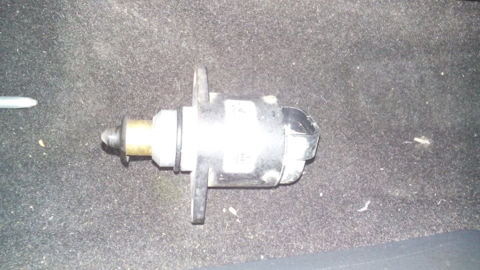 поменял регулятор холостого хода)))) — Lada Приора седан, 1,6 л, 2007 ...