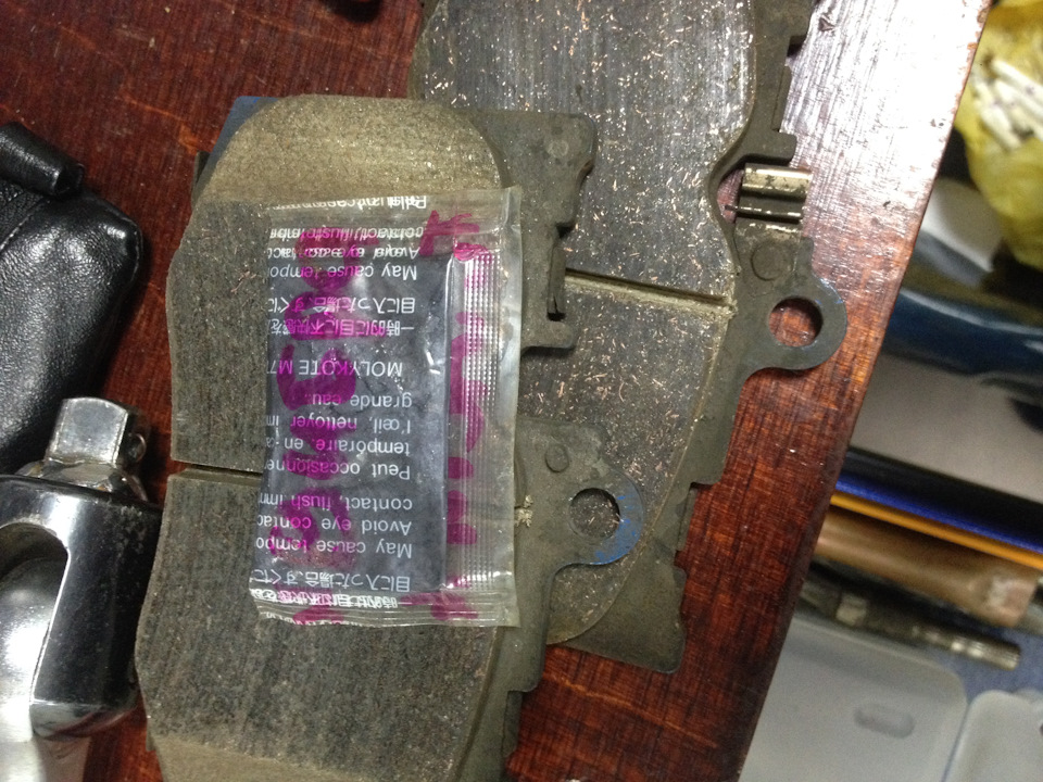 "Оригинальный" скрип оригинальных тормозных колодок… — Lexus GS (L10 ...