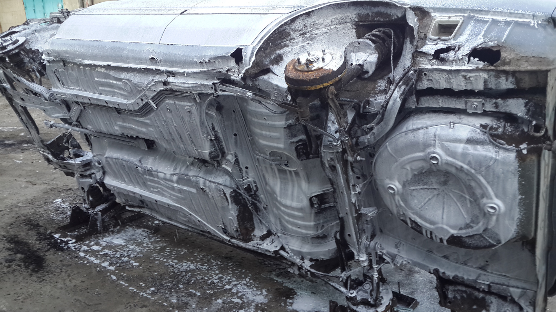 Ремонт(сварка)бензобака ч.1 — Mazda 626 III (GD), 2 л, 1989 года ...