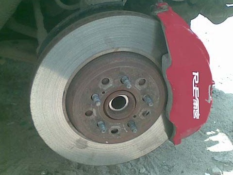 4-piston brakes - Toyota Caldina 20 L 1999