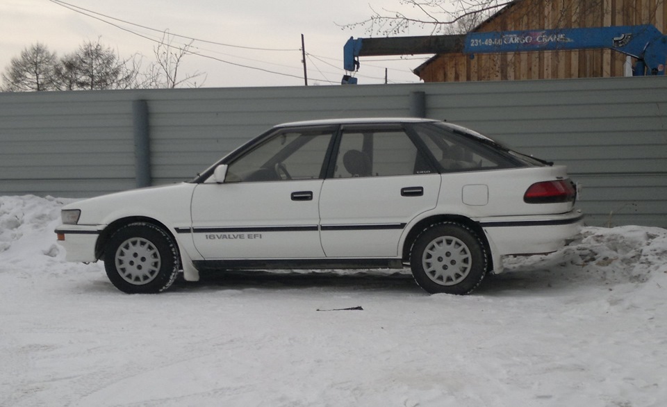 Уссурийск тойота спринтер 1987 год. Тойота Спринтер 90. Тойота Спринтер Сиело. Toyota Sprinter cielo ae91.