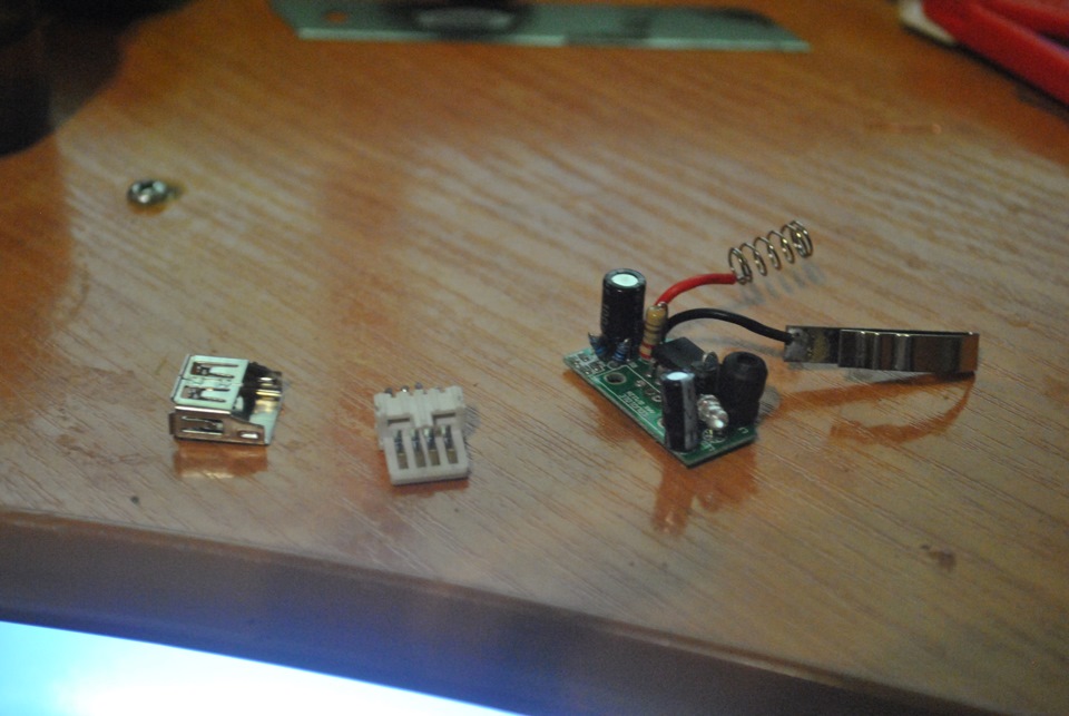 USB Зарядка в заглушку кнопки — DRIVE2